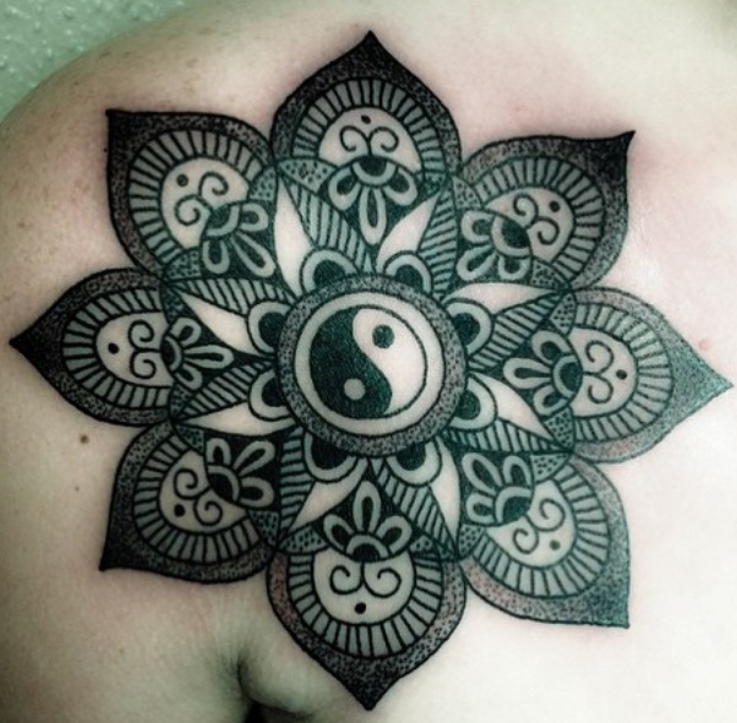 Buffy Ino Kua tattoo ornamental