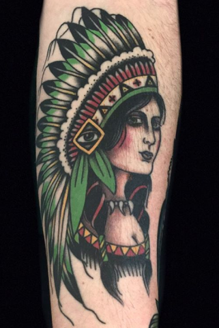 Holly Ellis Idle Hand Tattoo