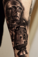 Pedro Leon Studio 73 Tattoo black n grey realism star wars r2d2 c3po